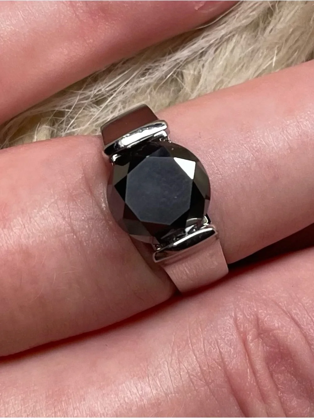 Gorgeous Certified 2.5 Ct. Round Brilliant Cut Black Moissanite Diamond Ring